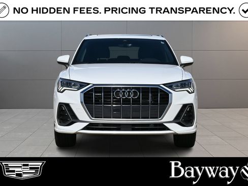 Used 2025 Audi Q3 2.0T Premium AWD/4WD image 2