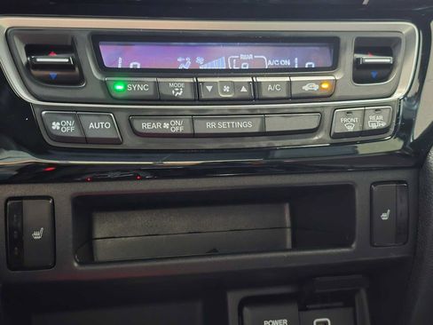 Used 2022 Honda Ridgeline Black Edition image 15