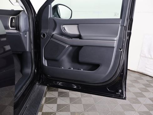 Used 2025 Ford Expedition Max Active image 24