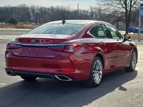 Used 2020 Lexus ES 350 Luxury image 3