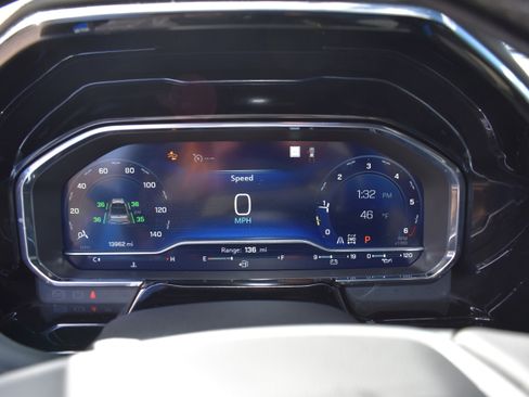 Used 2023 Chevrolet Silverado 1500 ZR2 image 22