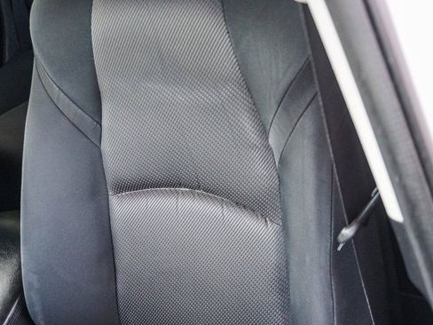 Used 2017 MAZDA MAZDA3 Sport image 21