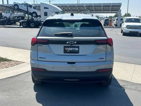 Certified 2027 Chevrolet Bolt RS w/ Technology Package FWD image 4