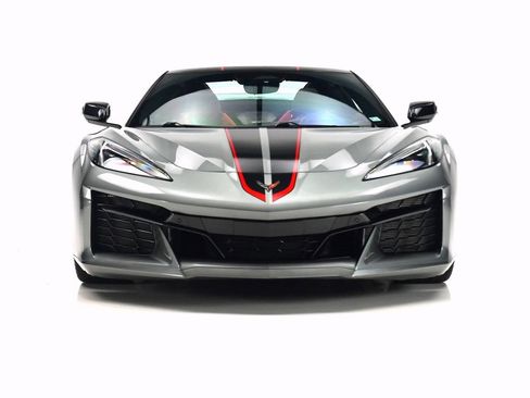 Used 2024 Chevrolet Corvette Z06 w/ Stealth Interior Trim Package RWD image 3