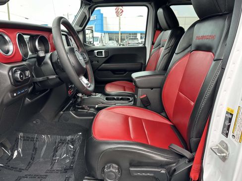 Used 2023 Jeep Wrangler Unlimited Rubicon 4xe AWD/4WD image 22