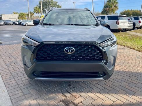 Used 2023 Toyota Corolla Cross LE image 9