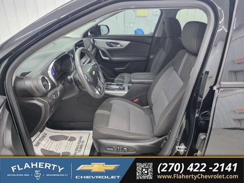 Used 2023 Chevrolet Blazer LT w/ Convenience Package FWD image 9