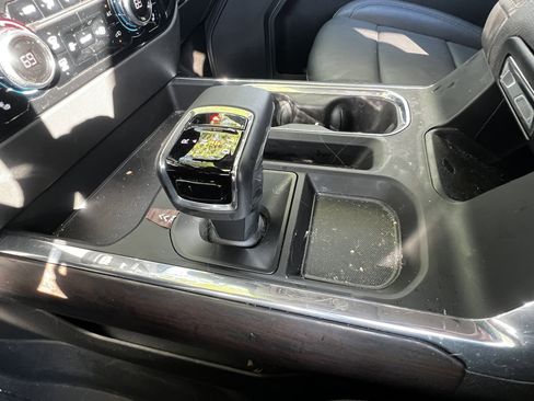 Used 2025 GMC Sierra 1500 SLT w/ SLT Premium Plus Package image 26