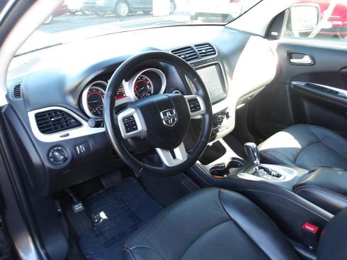 Used 2019 Dodge Journey GT AWD/4WD image 9