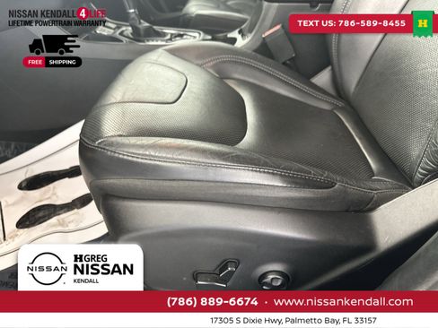 Used 2021 Jeep Cherokee Limited image 16