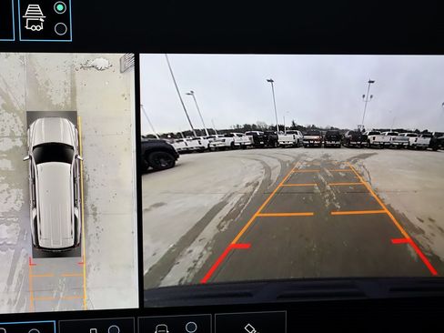 New 2025 GMC Yukon XL Elevation w/ LPO, Elevation Black Package image 24