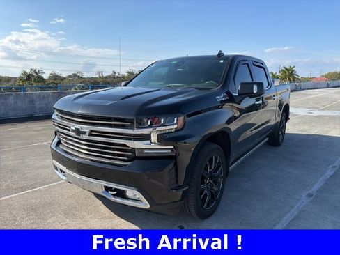 Used 2022 Chevrolet Silverado 1500 High Country w/ Safety Package II image 1