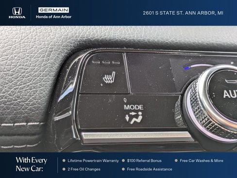 Used 2025 Honda Pilot Touring image 30