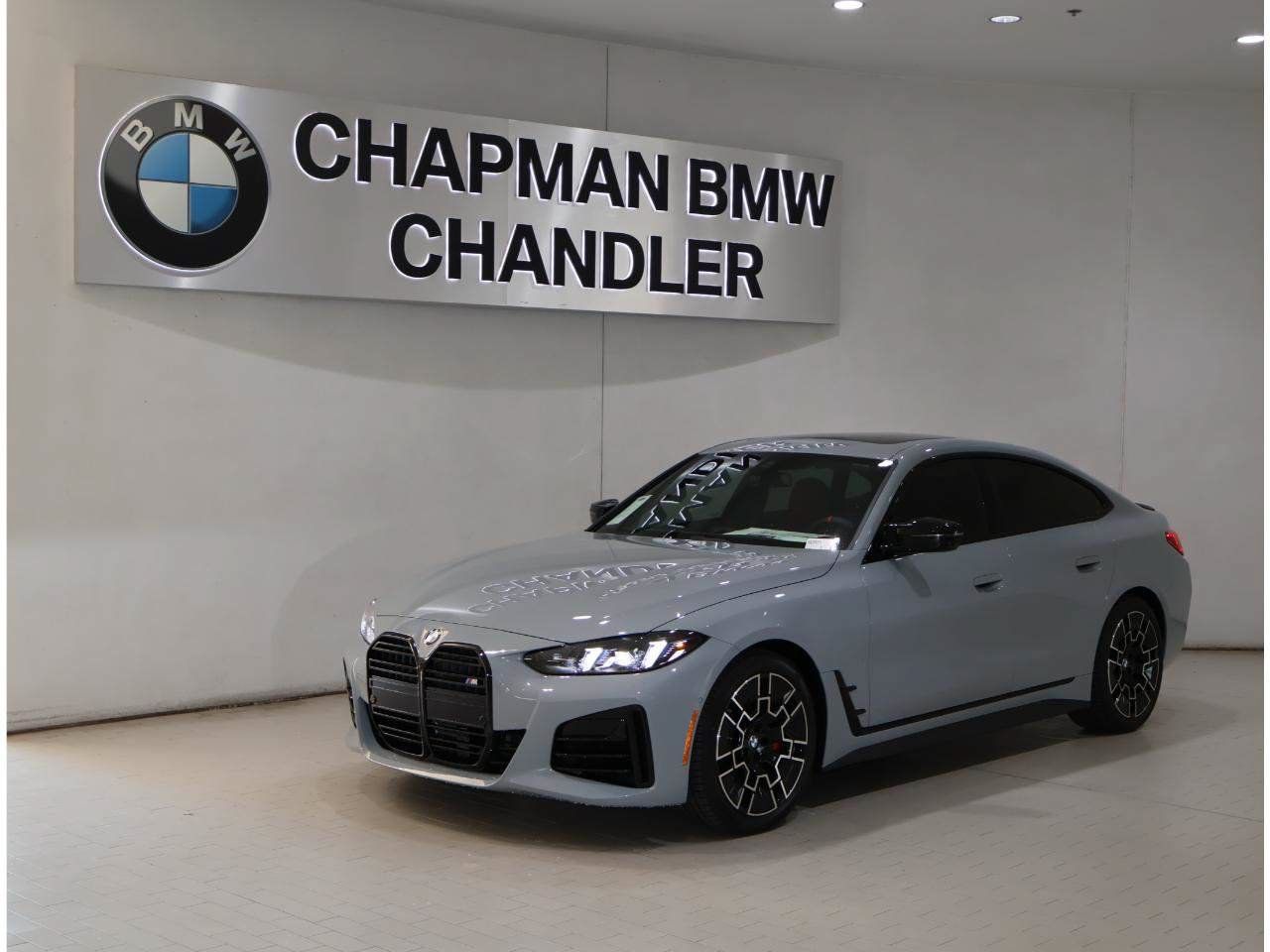 New 2026 BMW M440i w/ Premium Package RWD image 1