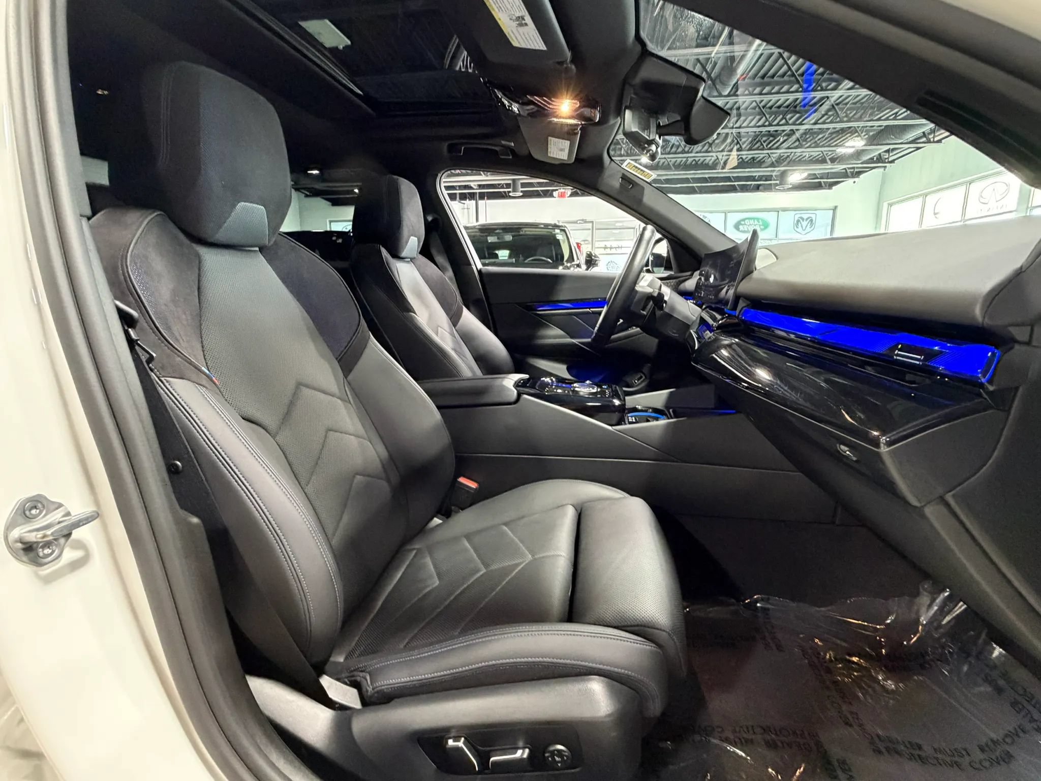 Used 2024 BMW i5 M60 w/ Premium Package AWD/4WD image 7