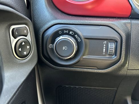 Used 2023 Jeep Wrangler Unlimited Rubicon w/ Cold Weather Group image 7