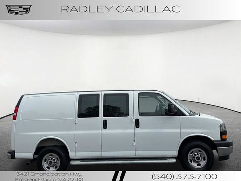 Used 2025 GMC Savana 2500 w/ Driver Convenience Package RWD image 12