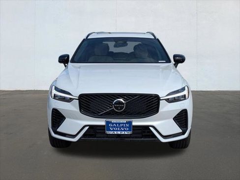 New 2026 Volvo XC60 T8 Plus w/ Protection Package Premier image 5