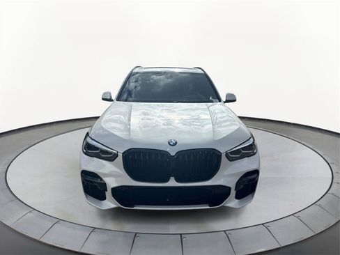 Certified 2023 BMW X5 sDrive40i w/ M Sport Package image 3