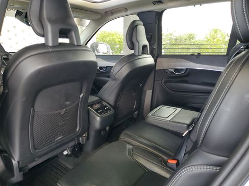 Used 2021 Volvo XC90 T6 Inscription w/ Protection Package AWD/4WD image 10