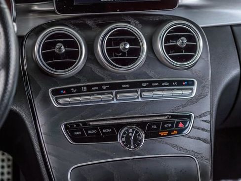 Used 2018 Mercedes-Benz C 300 Cabriolet image 36