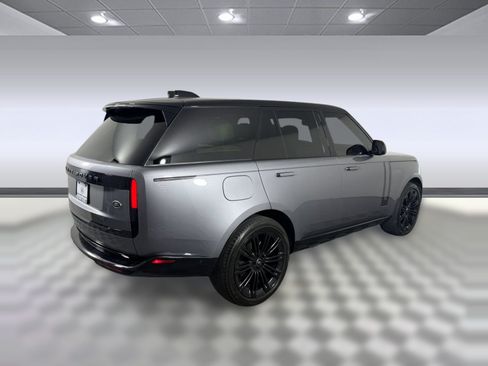 Used 2023 Land Rover Range Rover SE AWD/4WD image 9