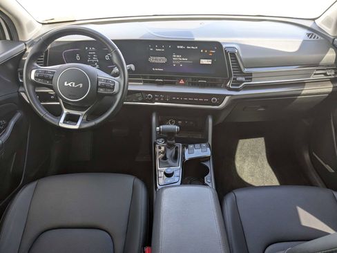 Certified 2023 Kia Sportage EX FWD image 18