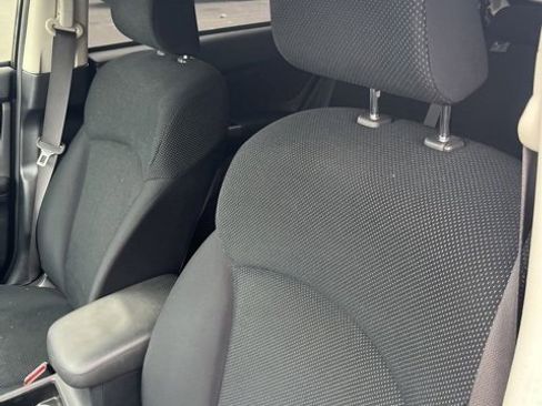 Used 2016 Subaru Impreza 2.0i Premium image 10