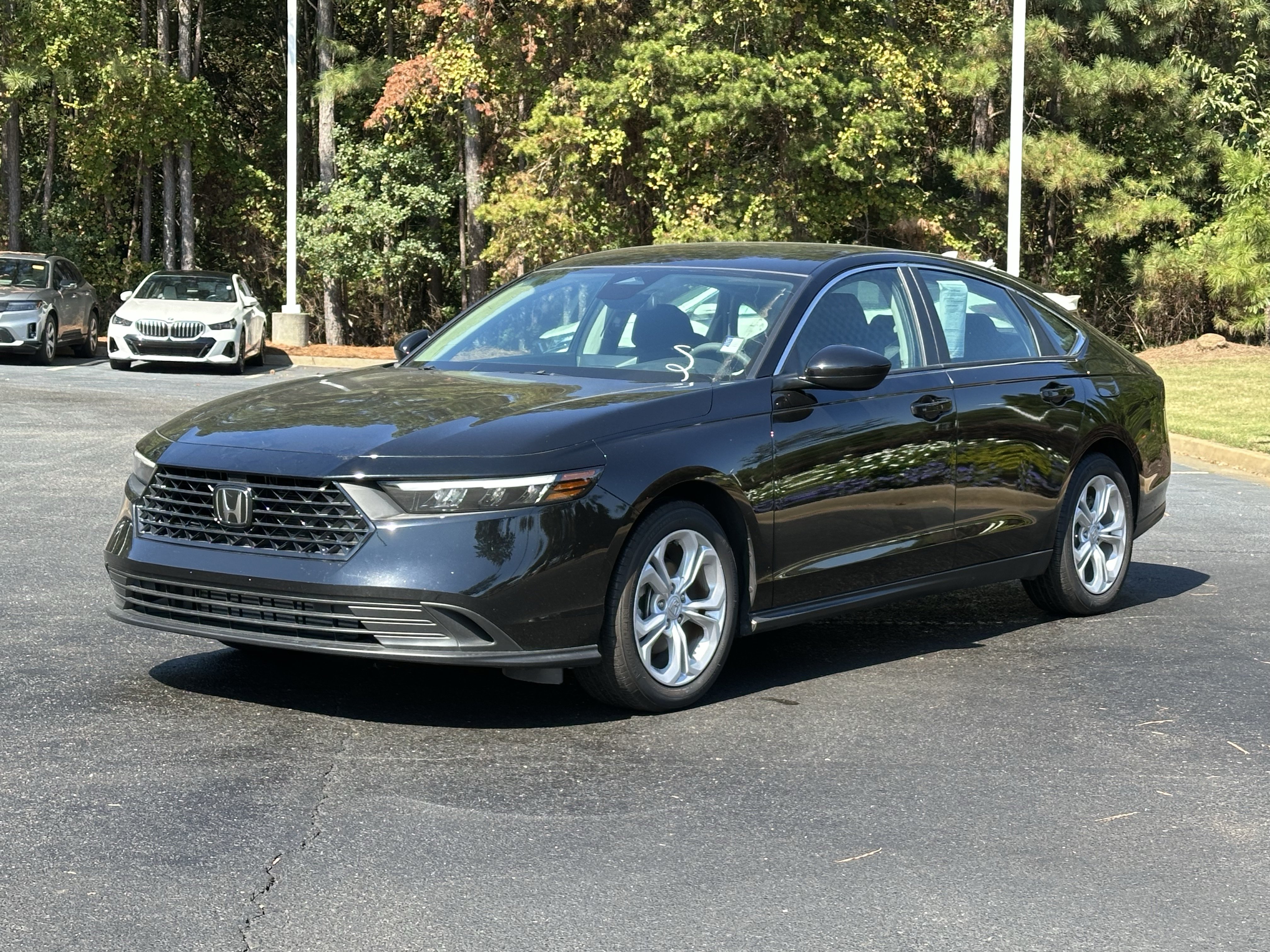 Certified 2025 Honda Accord LX image 5