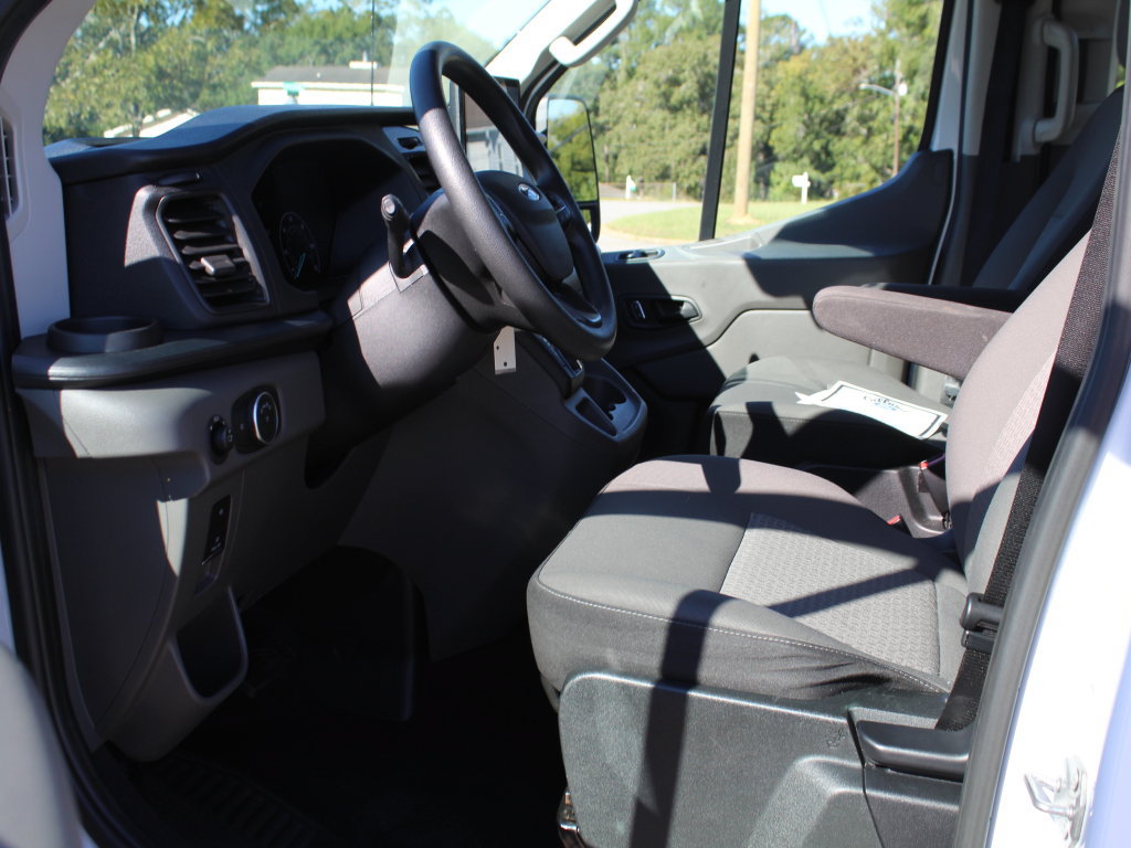 Used 2024 Ford Transit 350 XLT RWD image 10