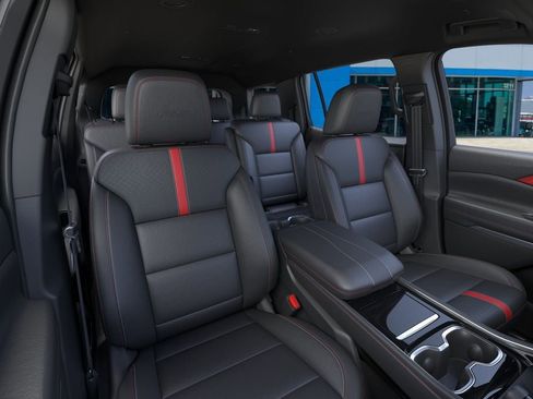 New 2026 Chevrolet Traverse RS FWD image 16