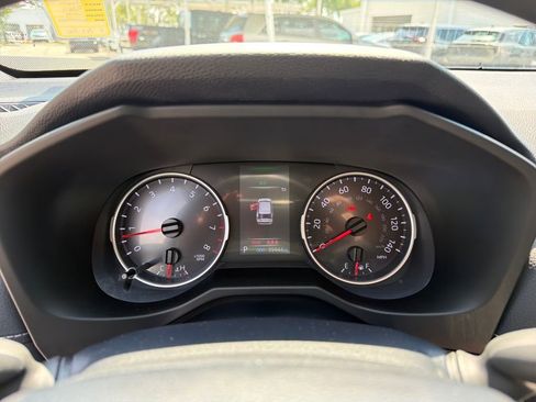 Used 2019 Toyota RAV4 LE image 22