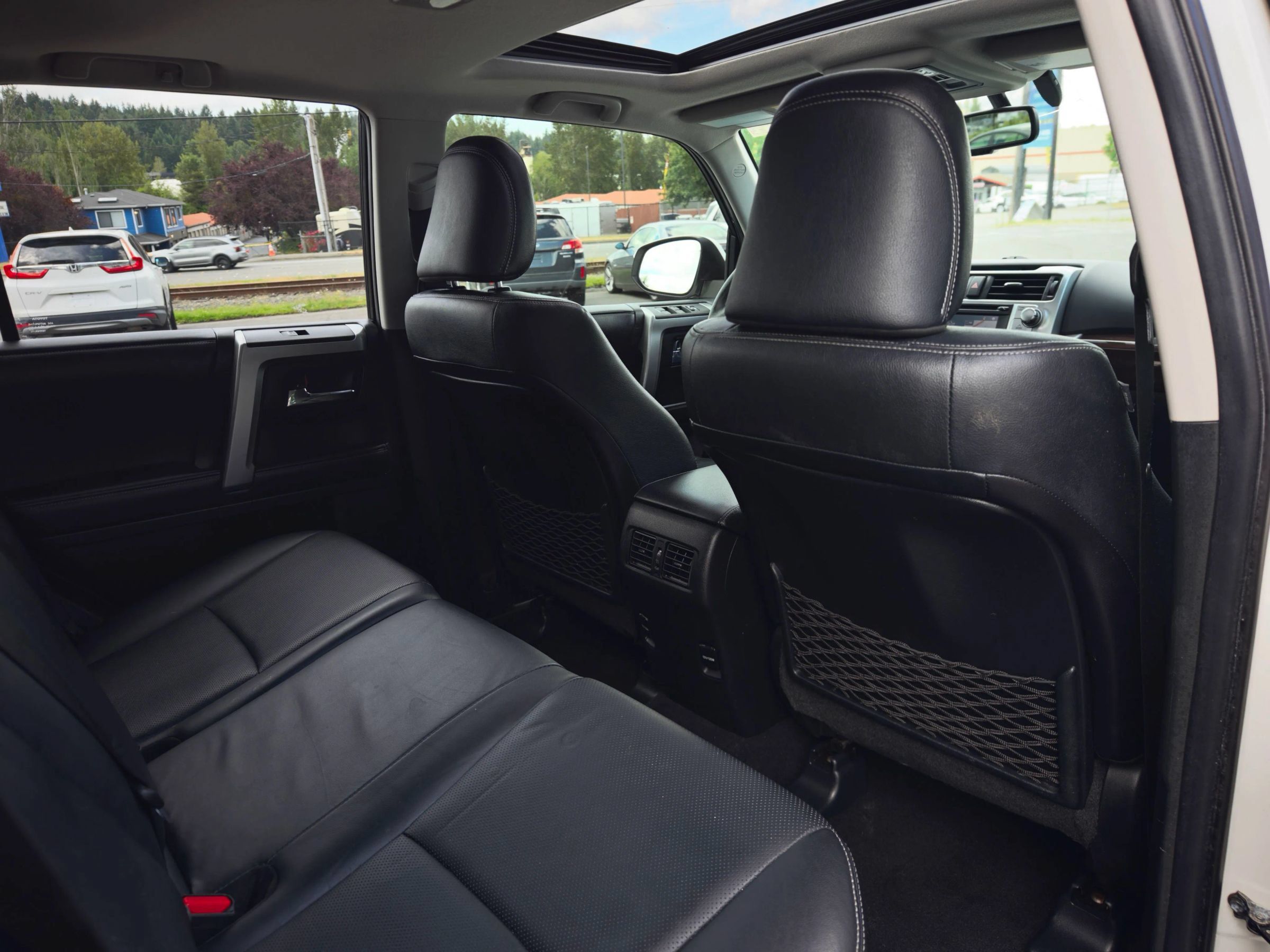 Used 2017 Toyota 4Runner Limited AWD/4WD image 46