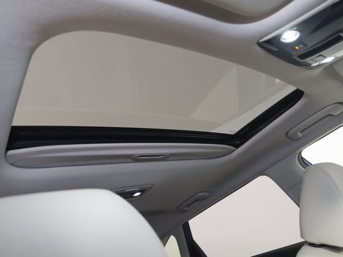 Used 2023 Kia Seltos EX image 11