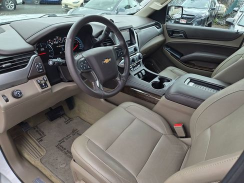 Used 2017 Chevrolet Tahoe LT image 9