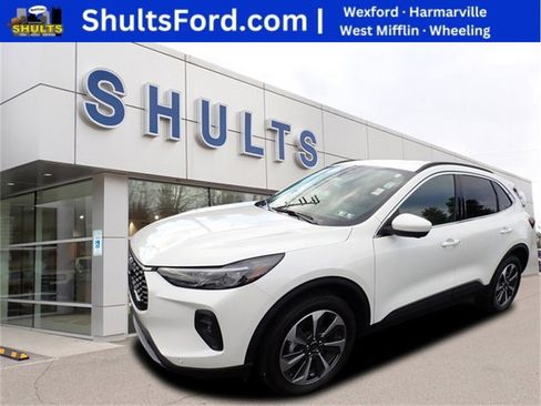 Certified 2024 Ford Escape Platinum image 1