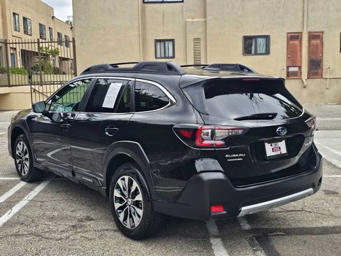 Certified 2024 Subaru Outback Limited AWD/4WD image 4