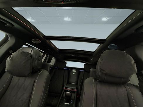 New 2026 Mercedes-Benz Maybach GLS 600 4MATIC image 13