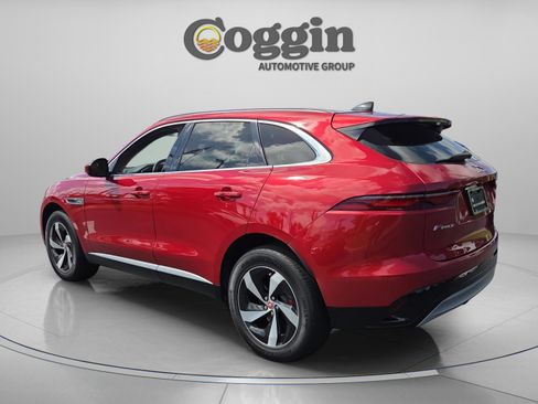 Used 2022 Jaguar F-PACE S image 3