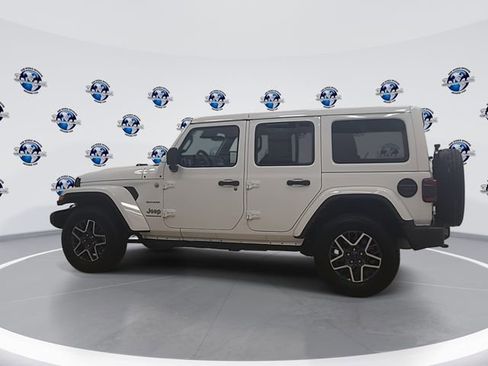 Certified 2024 Jeep Wrangler Sahara image 8