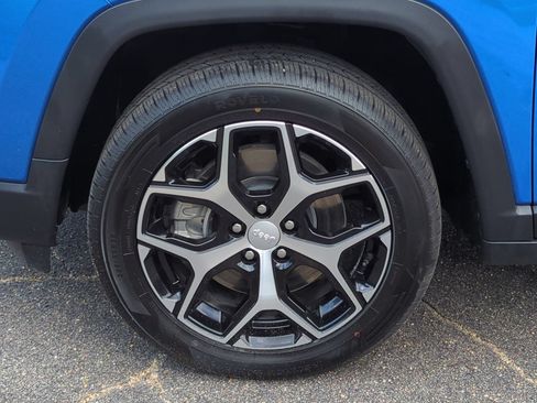 Used 2024 Jeep Compass Limited AWD/4WD image 11