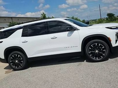 New 2026 Chevrolet Traverse LT w/ Enhanced Driving Package