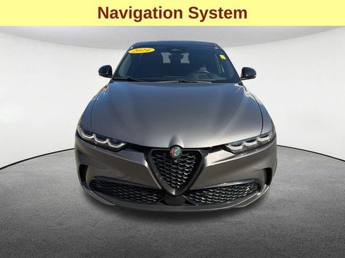 Used 2024 Alfa Romeo Tonale Veloce AWD/4WD image 4