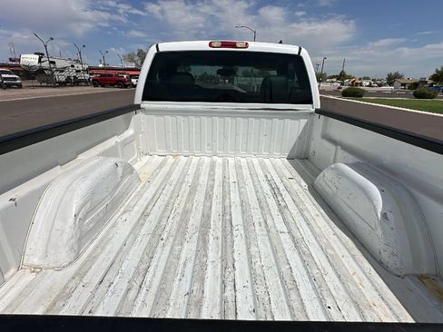 Used 2006 Chevrolet Silverado 1500 W/T w/ Skid Plate Package AWD/4WD image 4