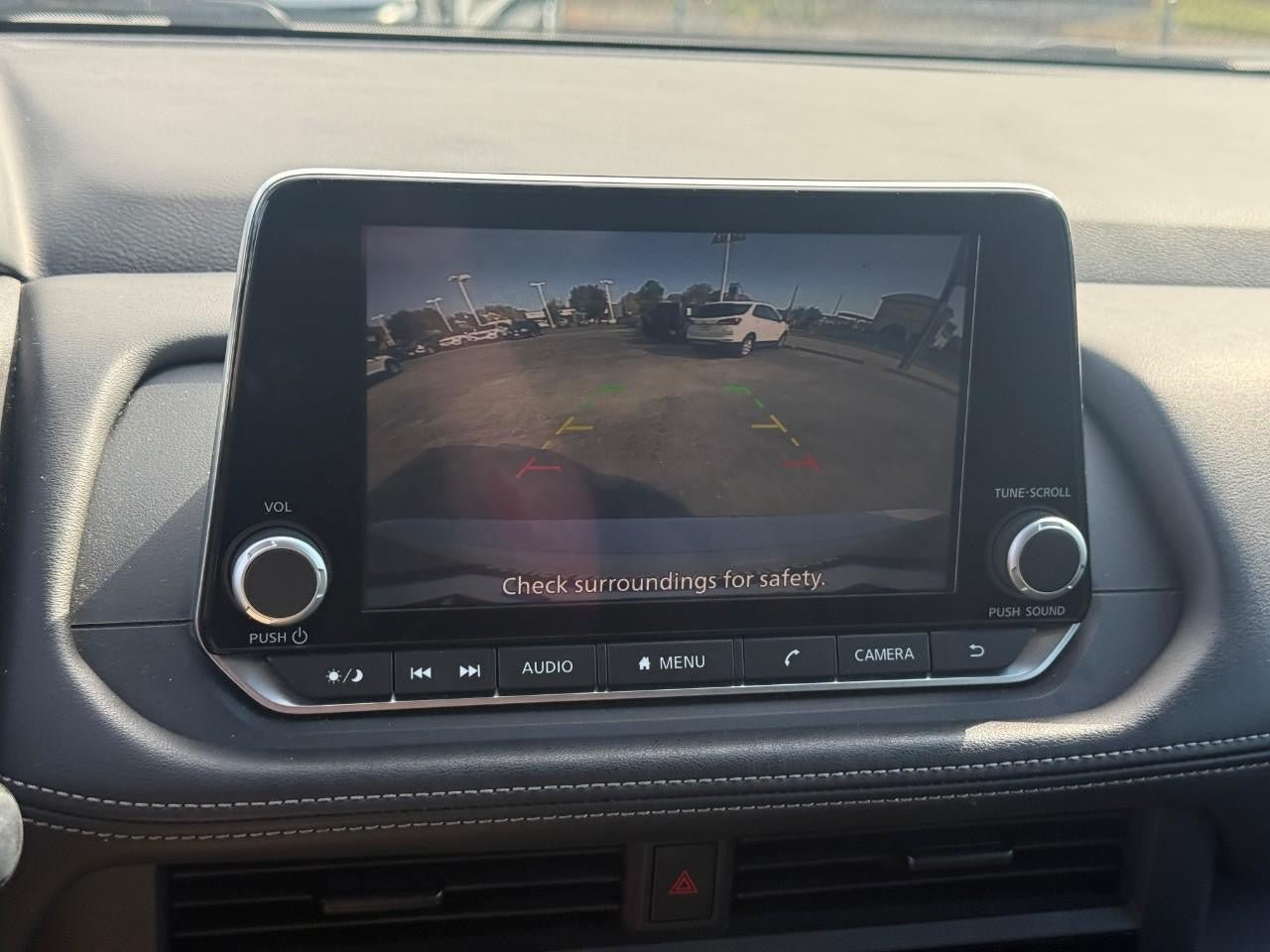 Used 2024 Nissan Rogue S AWD/4WD image 24
