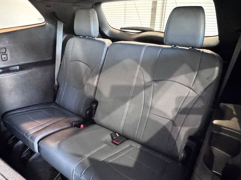 Certified 2023 Buick Enclave Essence w/ Experience Buick Package image 10