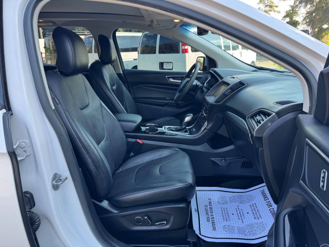 Used 2016 Ford Edge Titanium w/ Equipment Group 302A FWD image 18