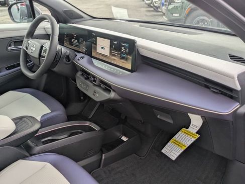 New 2026 Nissan Leaf SV+ w/ Floor Mat Package (SV+) FWD image 31