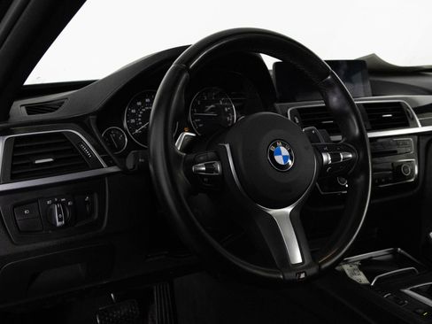 Used 2017 BMW 340i xDrive Sedan AWD/4WD image 28
