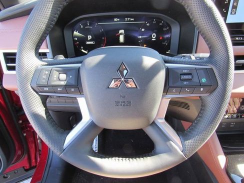 New 2026 Mitsubishi Outlander SEL FWD image 22